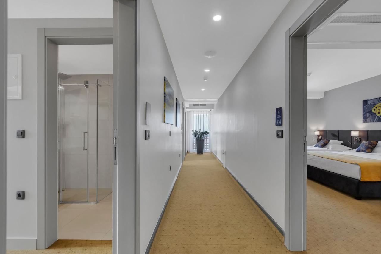 Međugorje Hotel Marconi מראה חיצוני תמונה